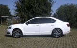 vehicle image #3