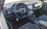 vehicle image #9