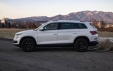 vehicle image #9