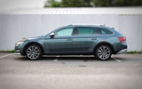 vehicle image #3