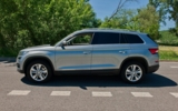 vehicle image #5