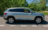 vehicle image #9