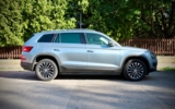 vehicle image #5