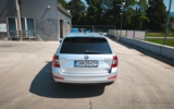 vehicle image #7
