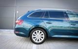 vehicle image #12