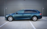 vehicle image #4