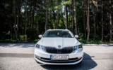 vehicle image #3