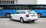 vehicle image #9