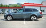 vehicle image #3