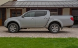 vehicle image #9