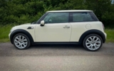 vehicle image #4