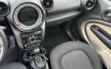 vehicle image #13