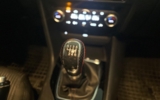 vehicle image #19