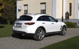 vehicle image #6
