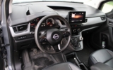 vehicle image #10