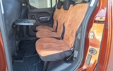 vehicle image #12