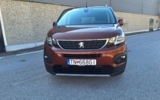 vehicle image #4