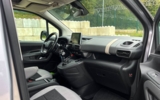 vehicle image #14