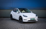 vehicle image #5