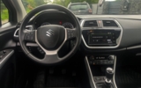 vehicle image #19