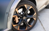 vehicle image #11