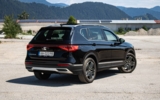 vehicle image #6