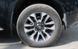 vehicle image #9