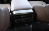 vehicle image #32