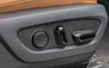vehicle image #17