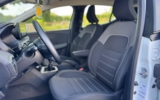 vehicle image #9
