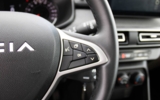 vehicle image #18