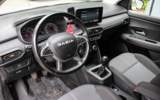 vehicle image #12