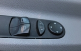 vehicle image #9