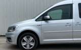 vehicle image #6