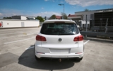 vehicle image #8