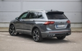 vehicle image #9