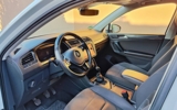 vehicle image #15