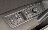 vehicle image #32