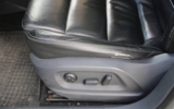 vehicle image #30