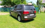 vehicle image #8