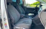 vehicle image #16