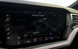 vehicle image #19