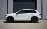 vehicle image #3