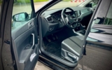 vehicle image #10
