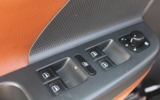 vehicle image #27