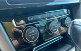 vehicle image #25