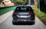 vehicle image #9