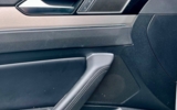 vehicle image #10