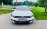 vehicle image #9