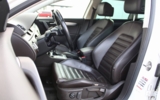 vehicle image #32